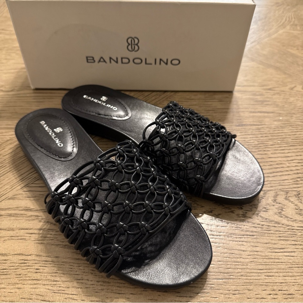 Bandolino Women's Melly Knotted Upper Flat Slide Sandals Size 7M